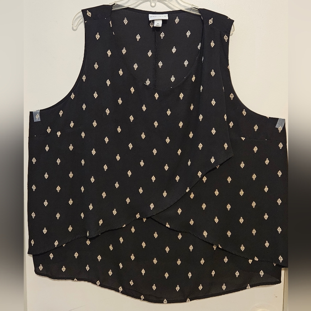 Ava & Viv 4X women's sleeveless layered blouse black with gold leaves